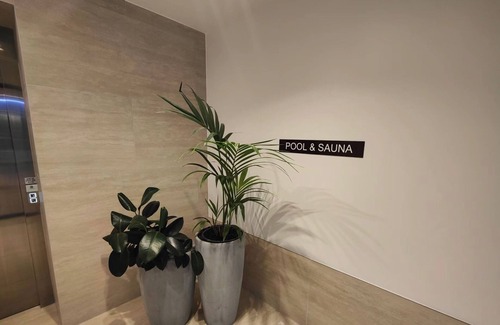 Lyons Apartment | Brand new 1B apartment in Woden Pool Sauna Gym