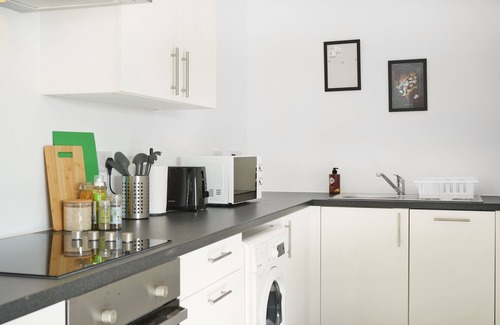 Luton Apartment | Brand New 2 Bed, 2 Bath Apartment in Luton 30
