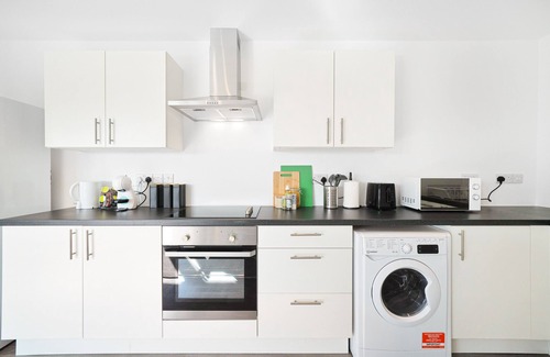 Luton Apartment | Brand New 2 Bed, 2 Bath Apartment in Luton 30