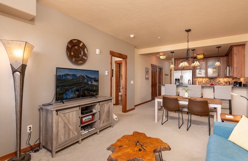Fraser Condo | Brand New! 2 Bed 2 Bath Condo - Absolutely Gorgeous!