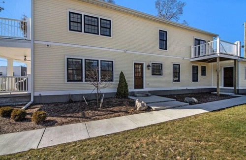 Onekama Condo | Brand new 2 Bed/2 Bath Luxury Condo at the Dala House