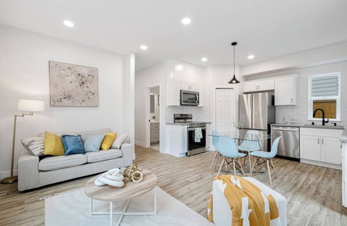 Mount Baker House | Brand New 2-bedroom 2-bathroom house with WiFi, AC in delightful Seattle
