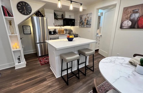 Ballard Apartment | Brand New 2-Bedroom Apartment in Ballard!