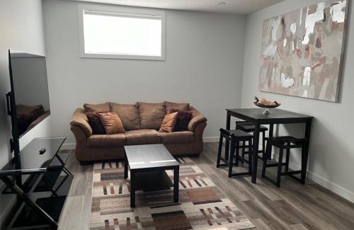 Northwest Calgary Apartment | Brand New 2 Bedroom Comfort Cove