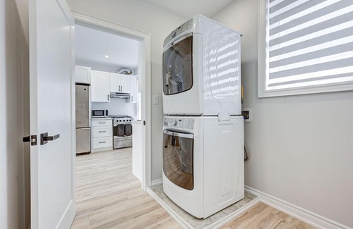 Stinson Apartment | Brand new 2 Bedroom plus Loft in Hamilton