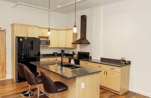 Burlington Apartment | Brand New 2 BR Downtown Burlington! 302N