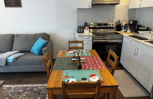 Richmond Hill House | Brand New 2 Storey Unit