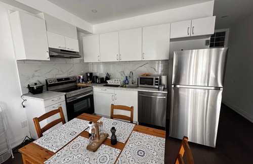 Richmond Hill House | Brand New 2 Storey Unit