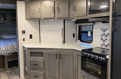 Katy House | Brand New 2021 RV/Camper