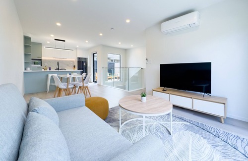 Schnapper Rock House | Brand New 3-Bedroom Townhouse in Albany