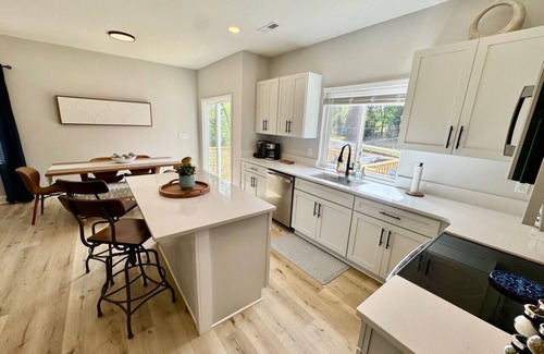 High Point House | BRAND NEW 3 Bedroom, 2.5 Bath House