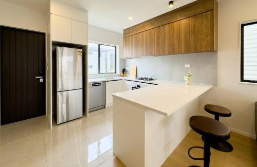 Papakura Villa | Brand New 3Bedroom Retreat in South Auckland