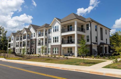 Athens Apartment | Brand New 3BR 2 BH The Meadow