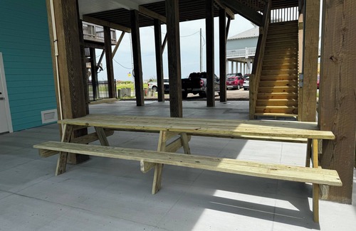 Crystal Beach House | Brand new 4/2 beach house is located 2nd Row with great views. Sleeps up to 10