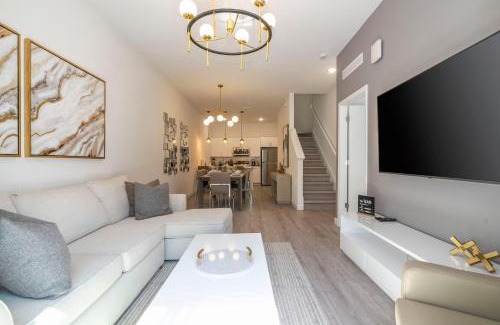 Loughman Apartment | Brand new 4 Bed with Loft Villa for all