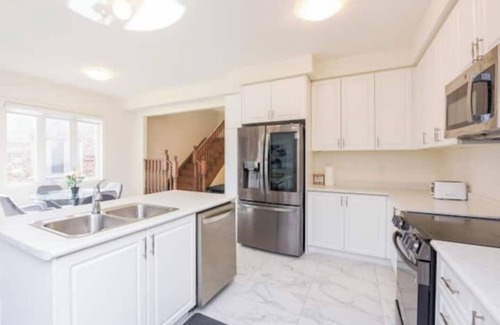 Watertown Apartment | BRAND NEW 4BR Home in Waterdown
