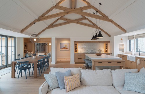 West Tisbury House | Brand New 5 Bedroom Compound With Pool and Guest House!