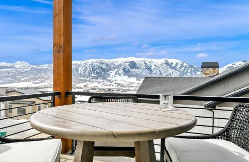 Wolf Creek House | Brand NEW 5 Bedroom House in Eden at the base of Powder Mtn and Wolf Creek Golf Course