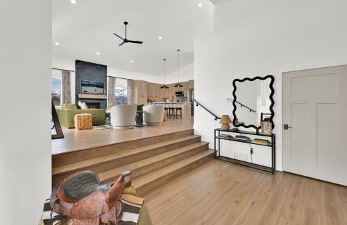 Wolf Creek House | Brand NEW 5 Bedroom House in Eden at the base of Powder Mtn and Wolf Creek Golf Course