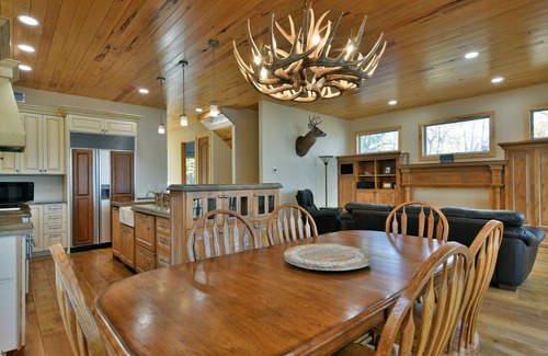 Stone Lake Cabin | Brand New 5 Bedroom Lakefront Home On Clear Water Lake Near Hayward, WI