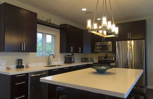 Sylvan Beach House | Brand New 5 Bedroom Lux Sylvan Beach House W Private Beach & Free WIFI