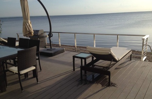 Sylvan Beach House | Brand New 5 Bedroom Lux Sylvan Beach House W Private Beach & Free WIFI