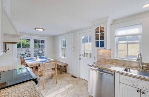 Hyannis House | Brand New 5BR - Pool, Hot Tub, A/C – Walk to Beach, Main St. & Ferry - Sleeps 12