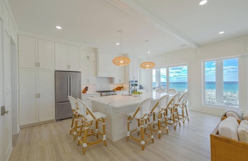 Villa Segunda House | BRAND NEW 6 Bedroom, 6 Full Bath and one1/2 Bath/Gulf Front Home/Private Pool