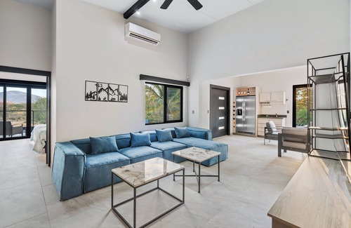 Potrero House | Brand-New 6BD Giant with Private Pool by SPCR