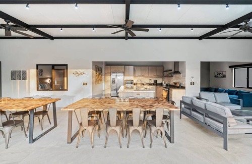 Potrero House | Brand-New 6BD Giant with Private Pool by SPCR