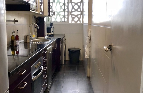 El Besos i el Maresme Apartment | BRAND NEW, 8 MIN WALK TO THE BEACH & FREE PARKING!