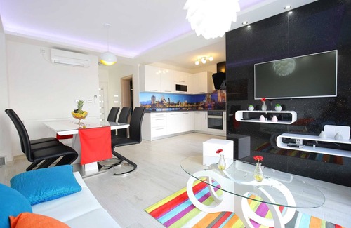 Nin Villa | Brand new amazing sea front villa with pool for up to 10 people