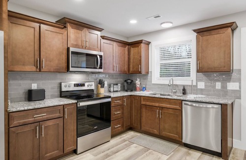 Millersville House | Brand New and Close to Nashville