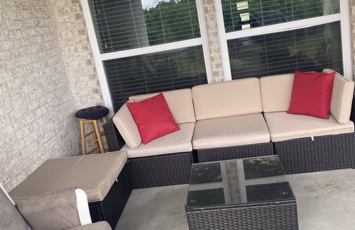 Little Elm House | Brand New and Luxury for quiet stays and get aways .