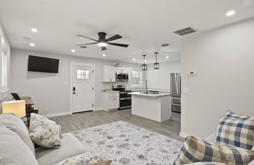 Big Stone Gap Apartment | Brand New Apartment The Holton #2 in Big Stone Gap near Lonesome Pine Hospital