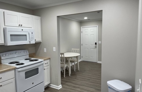 Madisonville Apartment | Brand New Apartment 1bd/1bth unit w/washer