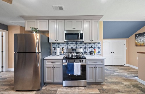 Southeast Houston Apartment | Brand New Apartment near Hobby Airport