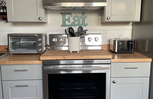 Ellsworth Apartment | Brand new Apt B: 1 Bedroom 1 Bath in the Heart of Downtown Ellsworth