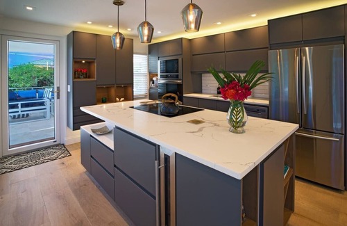 Cabes Point House | BRAND NEW Beach & Water Access, 3 bed