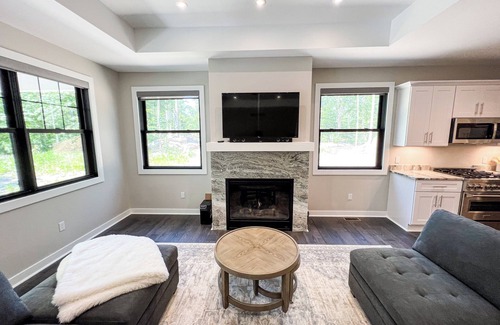 Birchwood Farms House | Brand New Birchwood Townhouse - 3 Bedrooms, 2 Bathrooms, Sleeps 6!