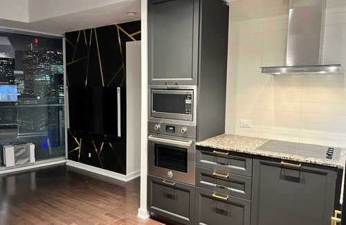 Toronto Entertainment District Condo | Brand New Black Gold Theme Condo Downtown Toronto - Private 1 Bedroom 1 Bathroom