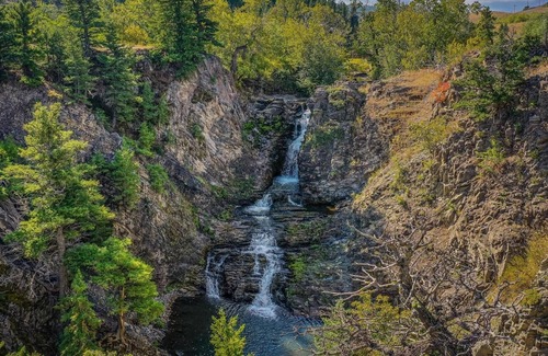 East Glacier Park Cabin | Brand new cabin (April 2020) just down the road from Glacier National Park!
