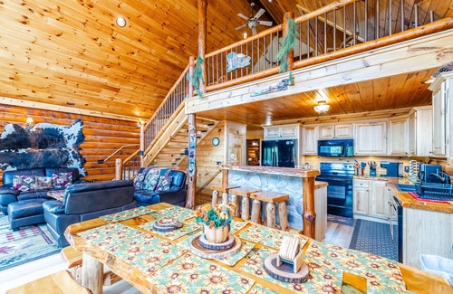Baraboo Cabin | Brand New Cabin For Getaway Vacation - 1 Mile From Devil's Lake And Close Dells