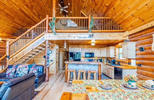 Baraboo Cabin | Brand New Cabin For Getaway Vacation - 1 Mile From Devil's Lake And Close Dells