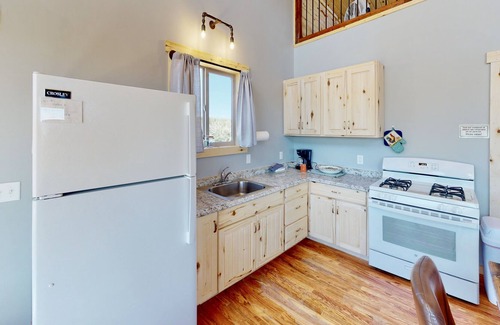 La Sal Cabin | Brand New Cabin in La Sal Mountains South of Moab