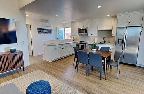 Bay Ho House | Brand New Canyon View 2 Bedroom 2 Bath North Clairemont 2 Story Home