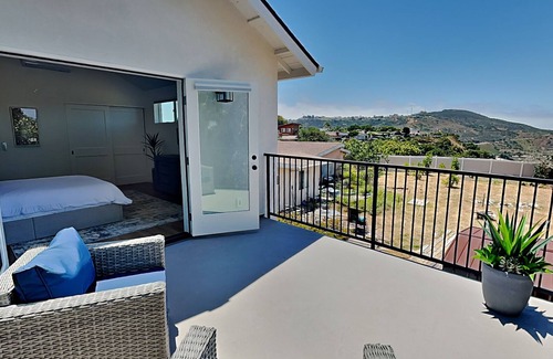Bay Ho House | Brand New Canyon View 2 Bedroom 2 Bath North Clairemont 2 Story Home