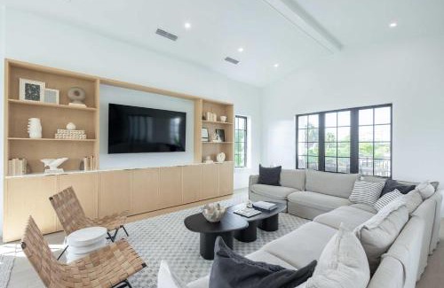 Key West House | Brand New Catchlight House with Private Pool