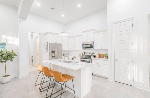 Milton House | Brand New Centrally Located In Lafayette