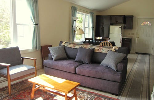 New Harbor Apartment | Brand new, charming and bright 2 BR, 1 BA Studio with view to the open ocean